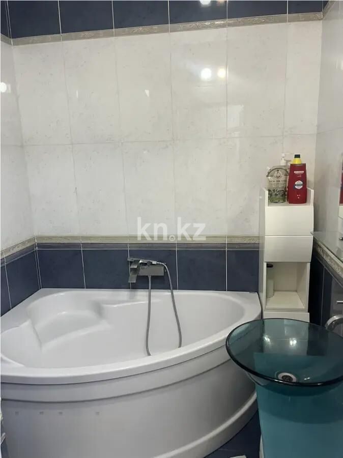 Продажа 5-комнатной квартиры, 186 м² - Продажа квартир в монолитно-каркасном доме в Казахстане - страница 38 фото 4 из 6