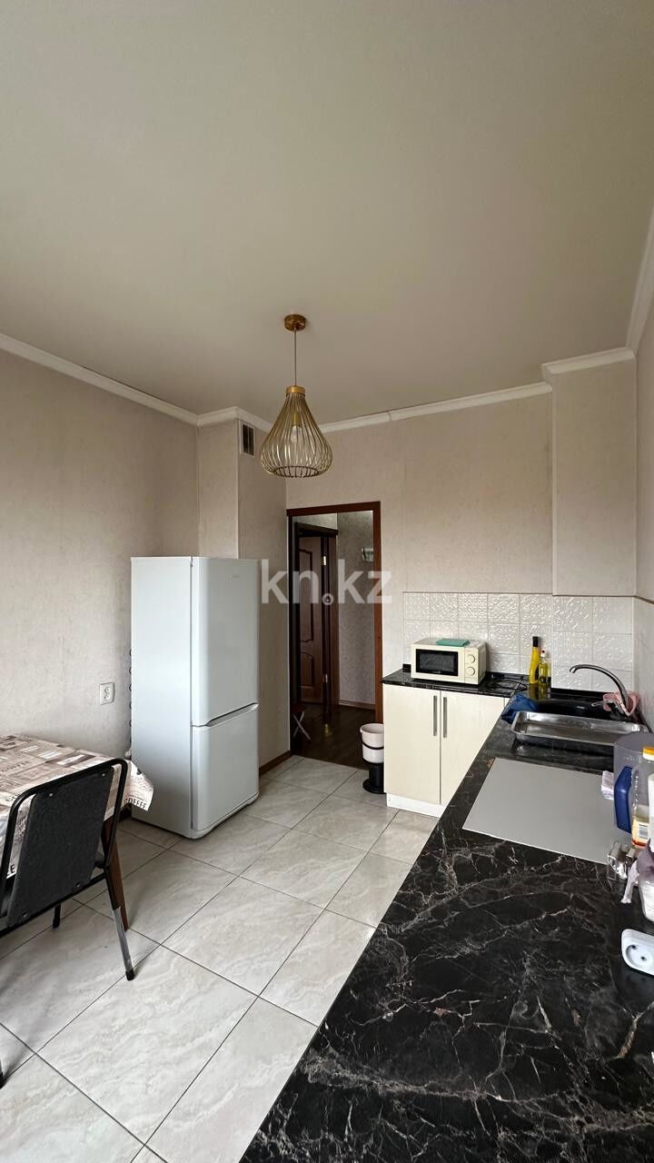 Аренда 1-комнатной квартиры, 46 м² - Аренда квартир помесячно в Алматы фото 3 из 7