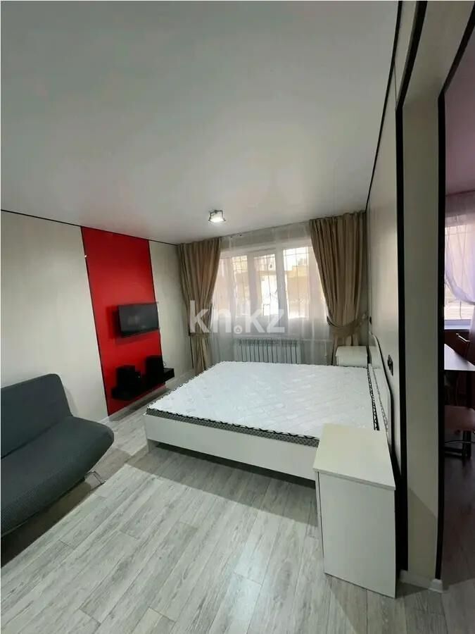 Продажа 1-комнатной квартиры, 31 м² - Продажа однокомнатных квартир в панельном доме в Караганде - страница 3 фото 1 из 3