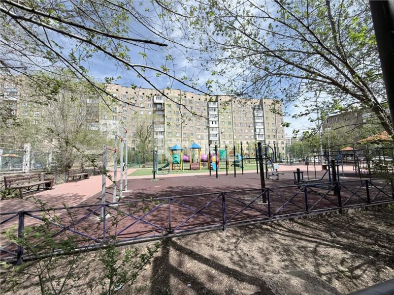 Продажа 2-комнатной квартиры, 46 м² - Продажа двухкомнатных квартир в панельном доме в Караганде - страница 16 фото 13 из 14