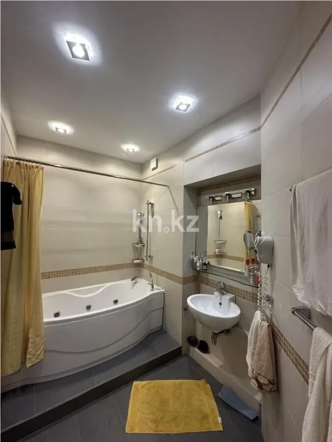 Продажа 2-комнатной квартиры, 68.4 м² - Продажа двухкомнатных квартир в кирпичном доме в Алматы - страница 9 фото 4 из 5