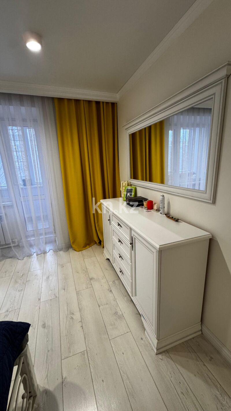 Продажа 4-комнатной квартиры, 134.9 м² - Продажа четырехкомнатных квартир в кирпичном доме в Караганде - страница 4 фото 30 из 33