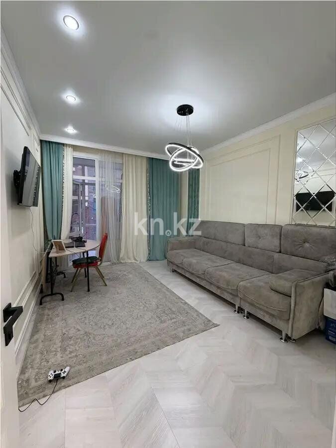 Продажа 4-комнатной квартиры, 120 м² - Продажа квартир в кирпичном доме в Караганде - страница 11 фото 2 из 9