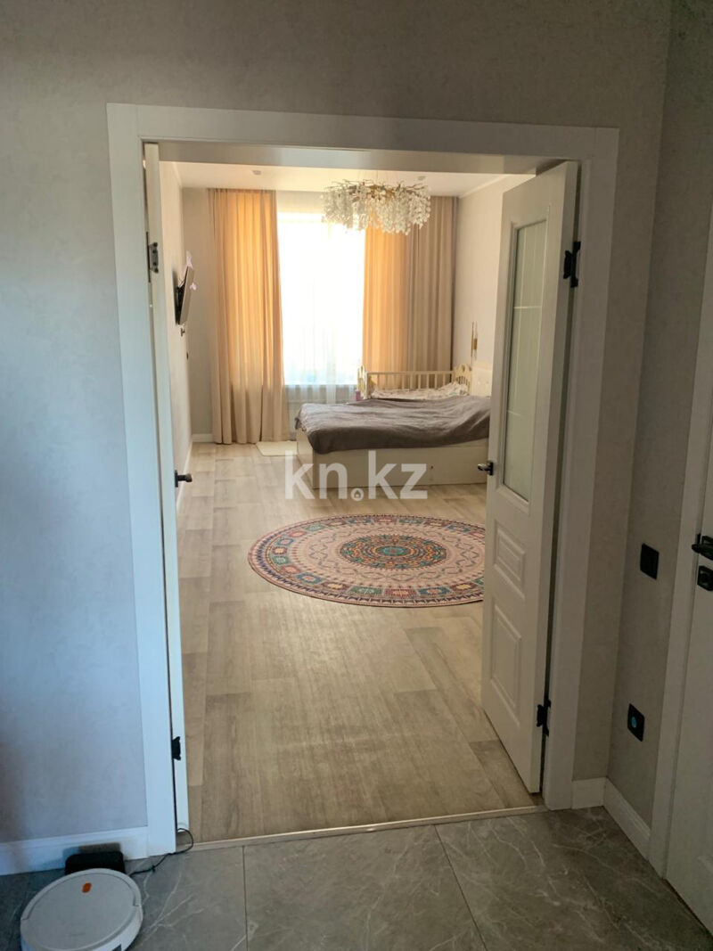 Продажа 2-комнатной квартиры, 68.1 м² - Продажа квартир в Караганде - страница 13 фото 2 из 4