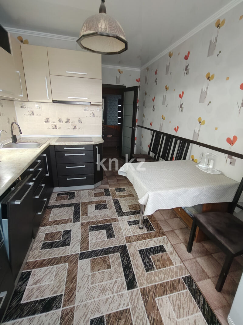 Продажа 4-комнатной квартиры, 87.6 м² - Продажа четырехкомнатных квартир в панельном доме в Караганде - страница 6 фото 2 из 21