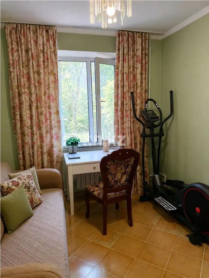 Продажа 4-комнатной квартиры, 97 м² - Продажа четырехкомнатных квартир в панельном доме в Караганде - страница 5 фото 4 из 8