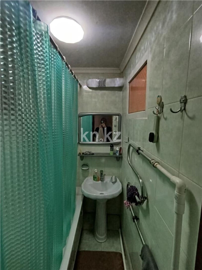 Продажа 4-комнатной квартиры, 61 м² - Продажа четырехкомнатных квартир в кирпичном доме в Караганде - страница 7 фото 6 из 10