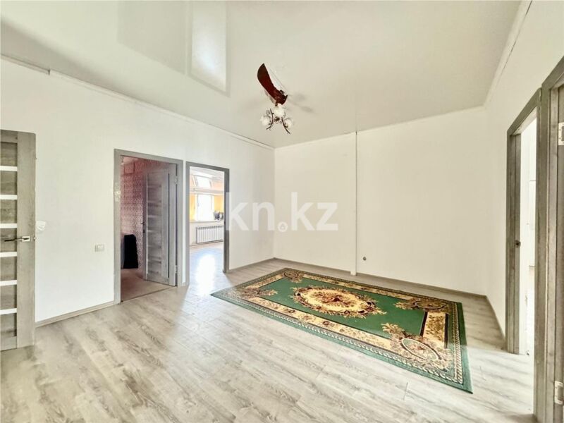 Продажа 7-комнатного дома, 265 м² - Продажа домов, коттеджей в Караганде - страница 3 фото 18 из 28