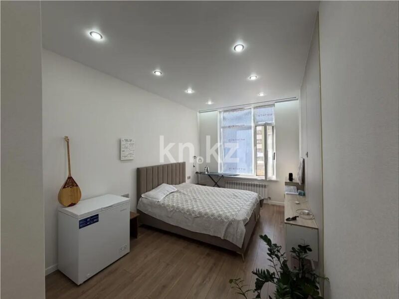 Продажа 3-комнатной квартиры, 69.2 м² - Продажа квартир в Казахстане - страница 3 фото 1 из 8