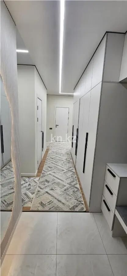 Продажа 3-комнатной квартиры, 111 м² - Продажа трехкомнатных квартир в Бостандыкском р-не Алматы - страница 3 фото 8 из 8