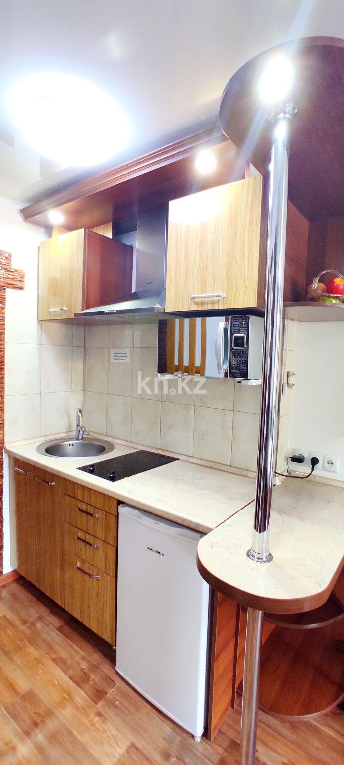 Аренда 1-комнатной квартиры посуточно, 18 м² - Аренда квартир посуточно в Алмалинском р-не Алматы - страница 2 фото 3 из 4
