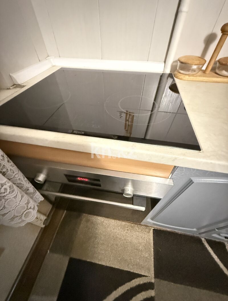 Продажа 3-комнатной квартиры, 48 м² - Продажа трехкомнатных квартир на Юго-Востоке Караганды - страница 11 фото 12 из 21