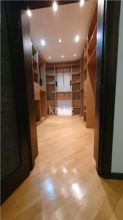 Продажа 4-комнатной квартиры, 220 м² - Продажа четырехкомнатных квартир от собственников в Алматы - страница 5 фото 9 из 11