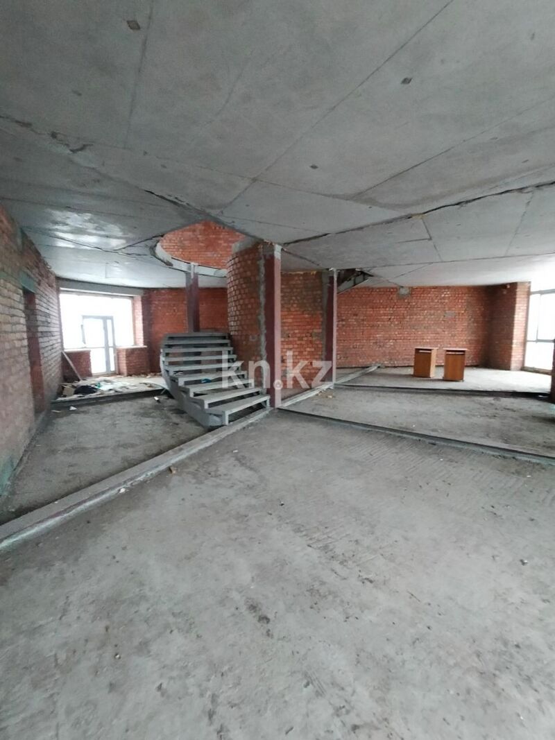 Продажа здания, 3000 м² - Продажа зданий в Казахстане - страница 2 фото 9 из 13