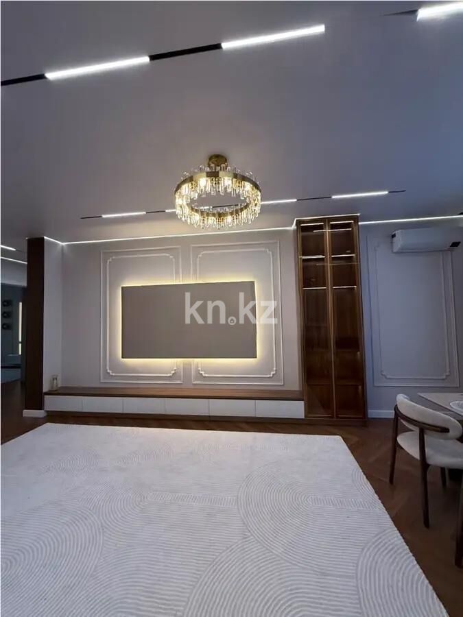 Продажа 4-комнатной квартиры, 121 м² - Продажа четырехкомнатных квартир в блочном доме в Казахстане - страница 8 фото 1 из 6