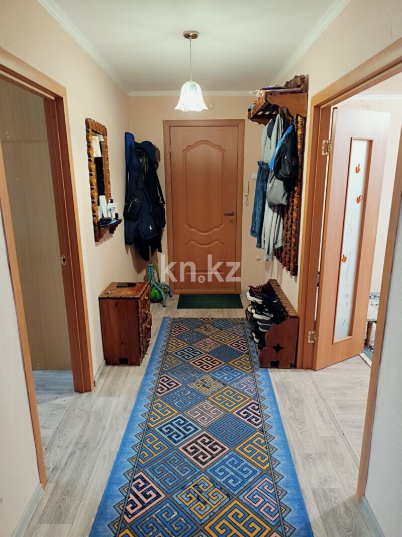 Продажа 3-комнатной квартиры, 72.8 м² - Продажа квартир от собственников в Уральске фото 7 из 11