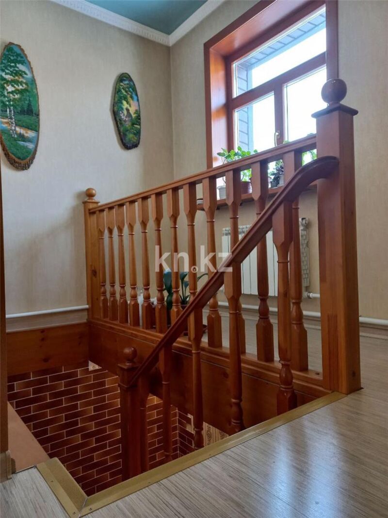 Продажа 4-комнатного дома, 370 м² - Недвижимость в Темиртау - страница 29 фото 16 из 22