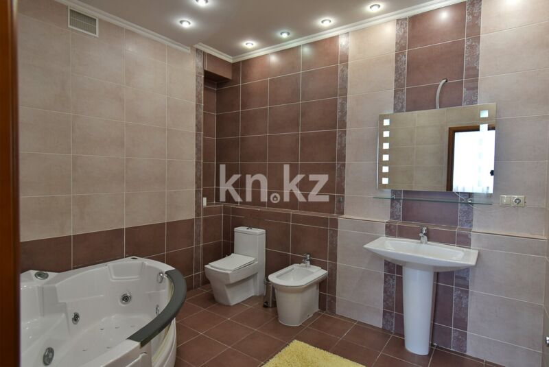 Продажа 4-комнатной квартиры, 241 м² - Продажа четырехкомнатных квартир в Медеуском р-не Алматы фото 20 из 40