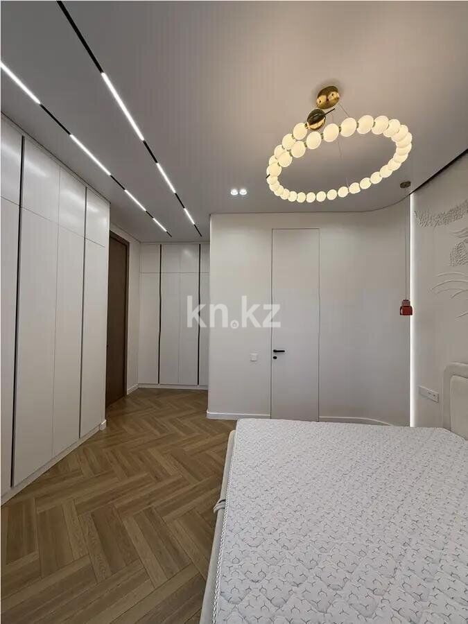 Продажа 4-комнатной квартиры, 140 м² - Продажа квартир от собственников в Астане - страница 2 фото 5 из 11