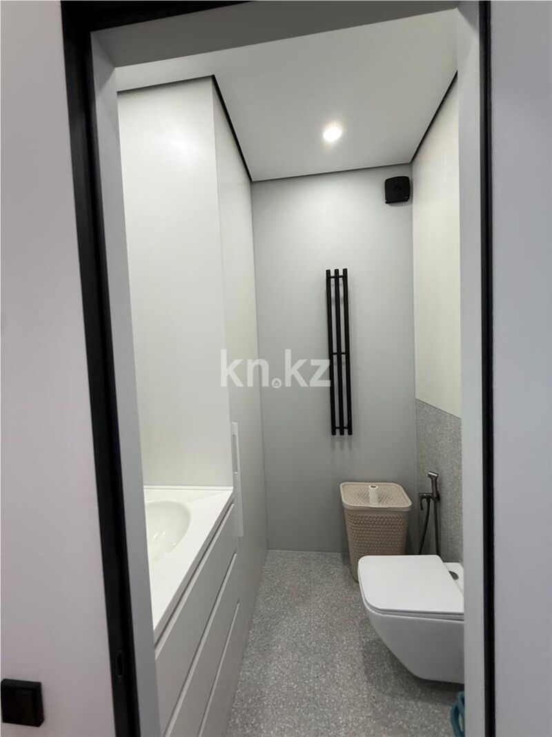 Продажа 2-комнатной квартиры, 68 м² - Продажа двухкомнатных квартир в кирпичном доме в Караганде - страница 9 фото 10 из 16