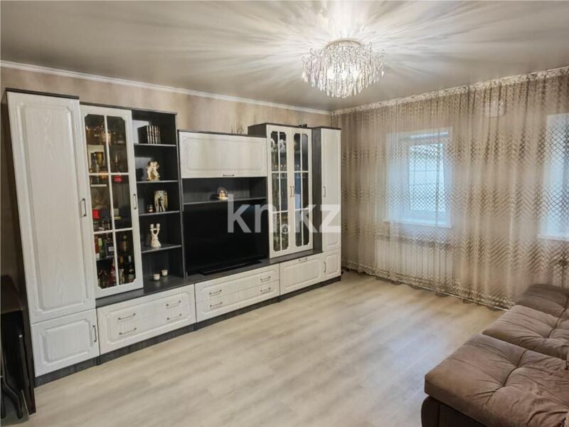 Продажа 5-комнатного дома, 112 м² - Продажа домов, коттеджей в Караганде фото 1 из 36