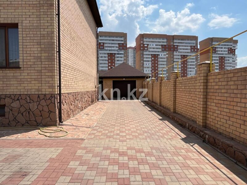 Продажа 8-комнатного дома, 306 м² - Продажа домов, коттеджей в Городе Караганды - страница 2 фото 26 из 27