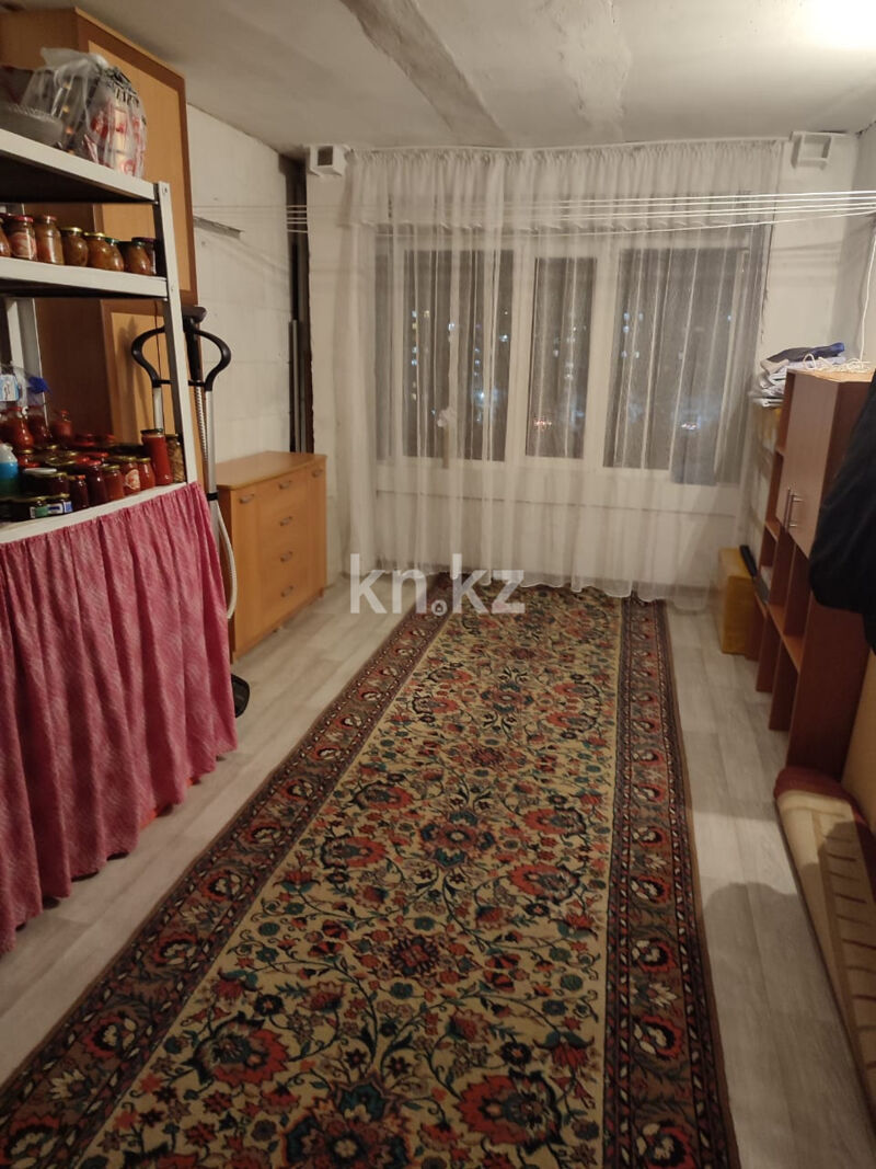 Продажа 4-комнатной квартиры, 87.6 м² - Продажа четырехкомнатных квартир в панельном доме в Караганде - страница 6 фото 16 из 21