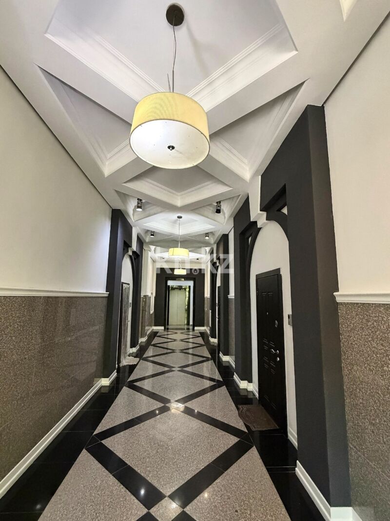 Продажа 4-комнатной квартиры, 132 м² - Продажа квартир от собственников в Караганде фото 1 из 40