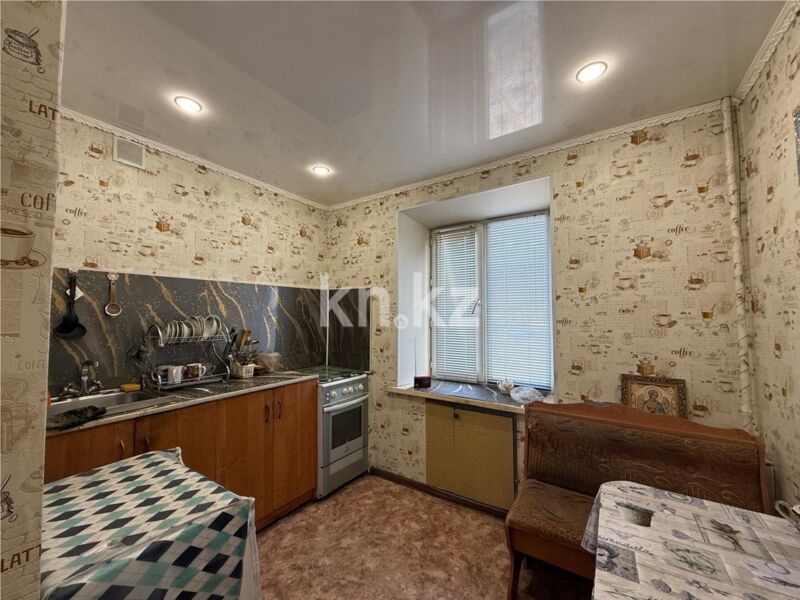 Продажа 4-комнатной квартиры, 72 м² - Продажа четырехкомнатных квартир в блочном доме в Темиртау фото 9 из 17