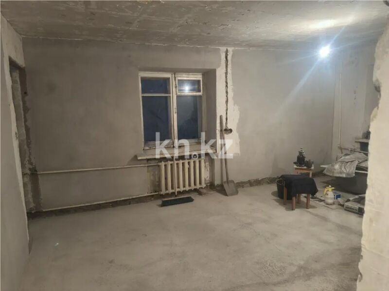 Продажа 1-комнатной квартиры, 32 м² - Продажа квартир от собственников в Караганде фото 2 из 3