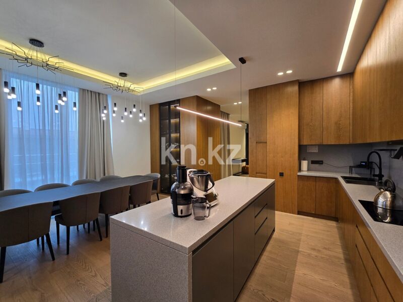 Продажа 6-комнатной квартиры, 269 м² - Продажа пятикомнатных и более квартир в Алматы - страница 4 фото 4 из 39