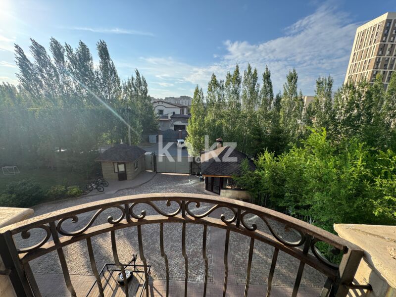 Продажа 4-комнатной квартиры, 171.7 м² - Продажа четырехкомнатных квартир в кирпичном доме в Казахстане фото 22 из 29