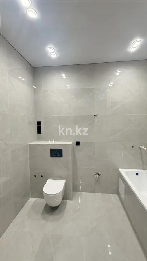 Продажа 3-комнатной квартиры, 93 м² - Продажа трехкомнатных квартир на Юго-Востоке Караганды - страница 8 фото 3 из 4
