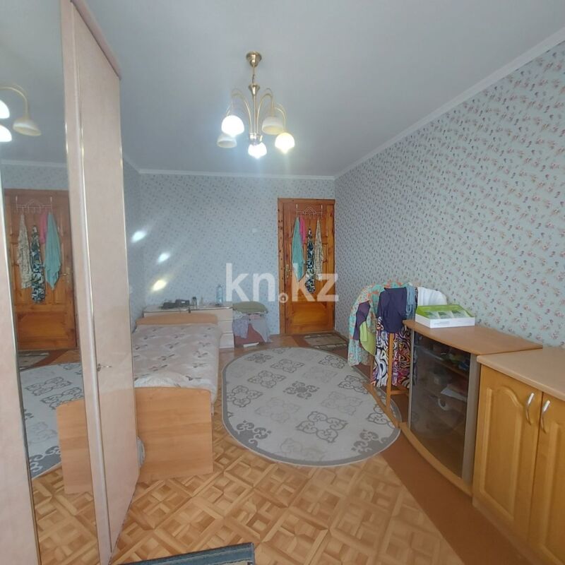 Продажа 4-комнатной квартиры, 77.2 м² - Недвижимость в Костанае - страница 2 фото 5 из 15