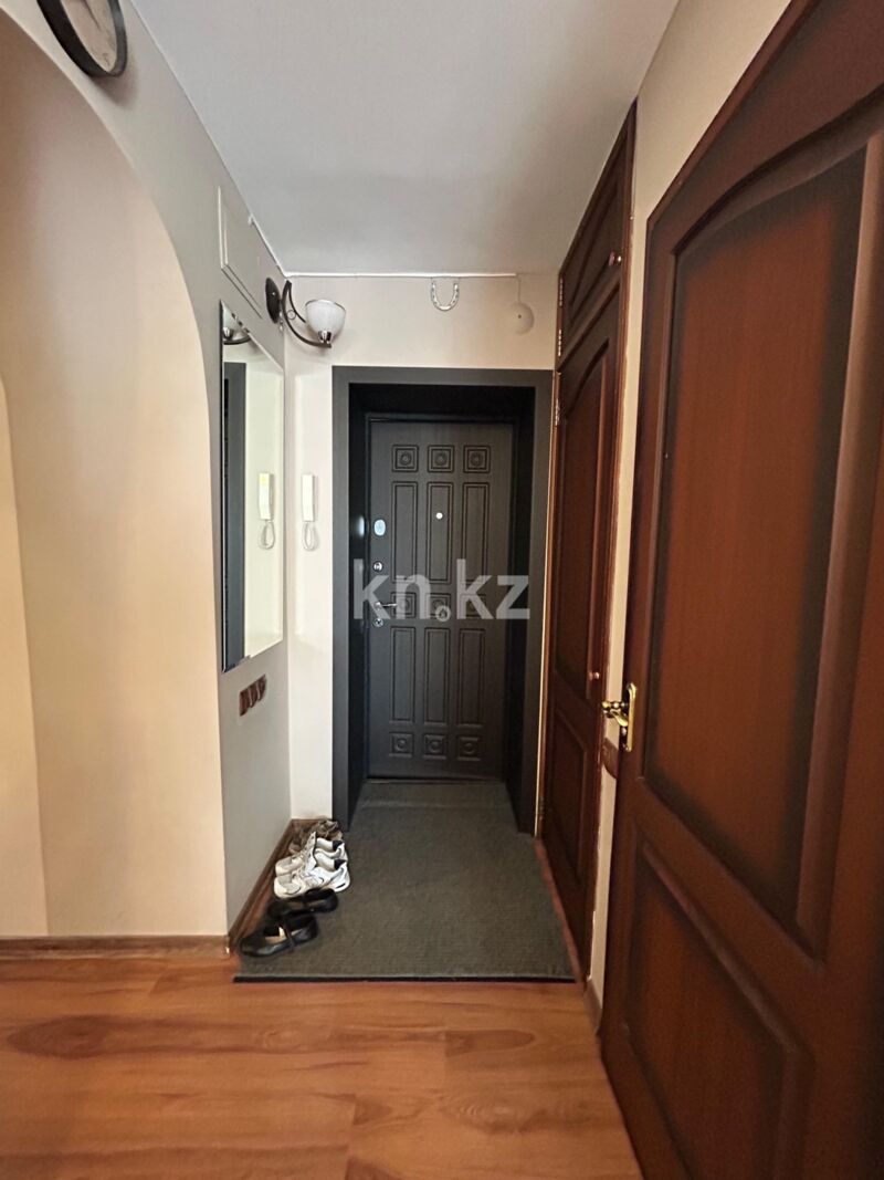 Продажа 3-комнатной квартиры, 68 м² - Продажа жилой и коммерческой недвижимости в Усть-Каменогорске фото 14 из 21