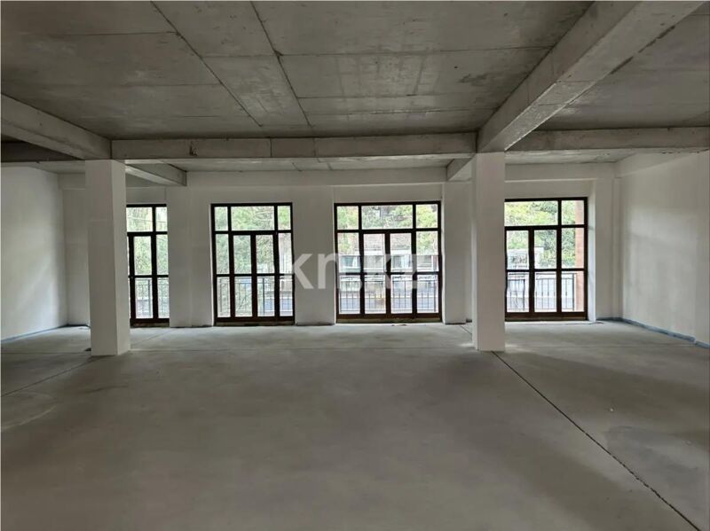 Продажа 5-комнатной квартиры, 168 м² - Продажа пятикомнатных и более квартир в Медеуском р-не Алматы фото 1 из 2