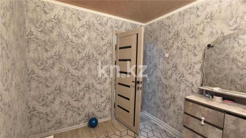 Продажа 3-комнатной квартиры, 61 м² - Продажа трехкомнатных квартир в Темиртау - страница 14 фото 5 из 15