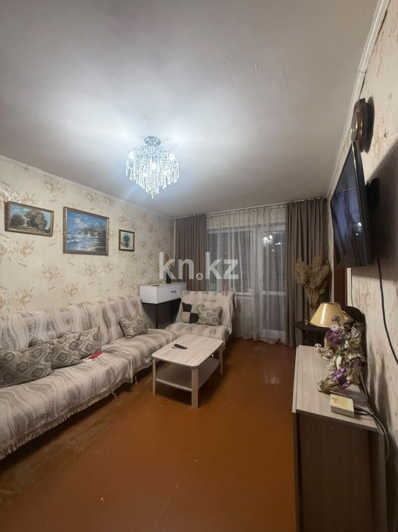 Продажа 4-комнатной квартиры, 61.9 м² - Продажа четырехкомнатных квартир в Караганде фото 1 из 13