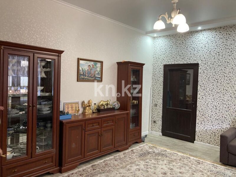 Продажа 9-комнатного дома, 286.3 м² - Продажа домов, коттеджей в Караганде - страница 5 фото 12 из 19