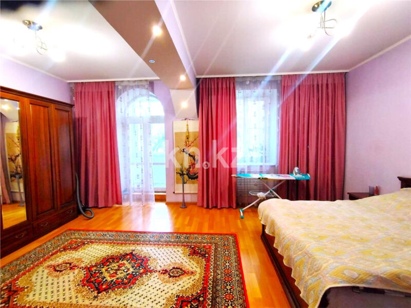 Продажа 4-комнатной квартиры, 94 м² - Продажа четырехкомнатных квартир в кирпичном доме в Караганде - страница 8 фото 3 из 15