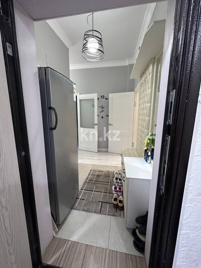 Продажа 3-комнатной квартиры, 68 м² - Продажа квартир на Юго-Востоке Караганды - страница 2 фото 9 из 12