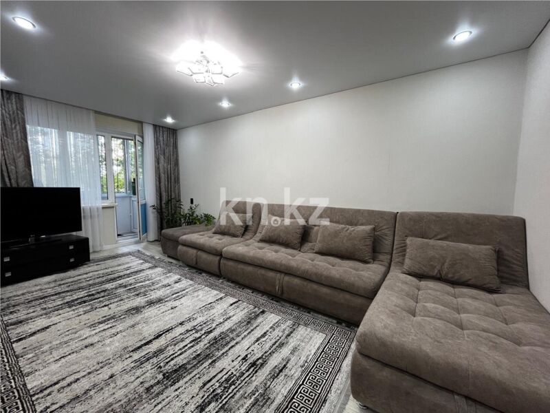 Продажа 3-комнатной квартиры, 63 м² - Продажа трехкомнатных квартир в Майкудуке Караганды фото 1 из 16