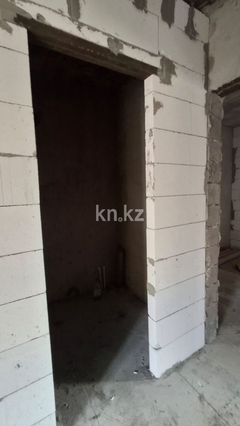 Продажа 4-комнатной квартиры, 160 м² - Продажа четырехкомнатных квартир в Уральске фото 10 из 20