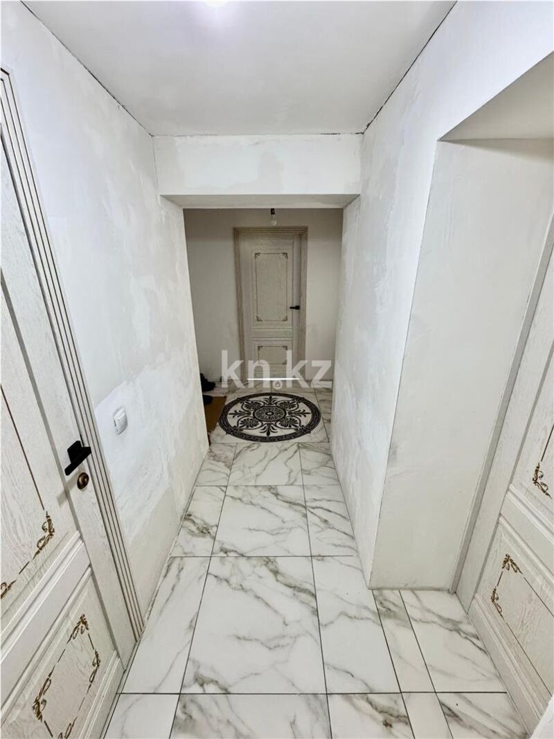 Продажа 3-комнатной квартиры, 60 м² - Продажа трехкомнатных квартир в блочном доме в Казахстане - страница 2 фото 6 из 9