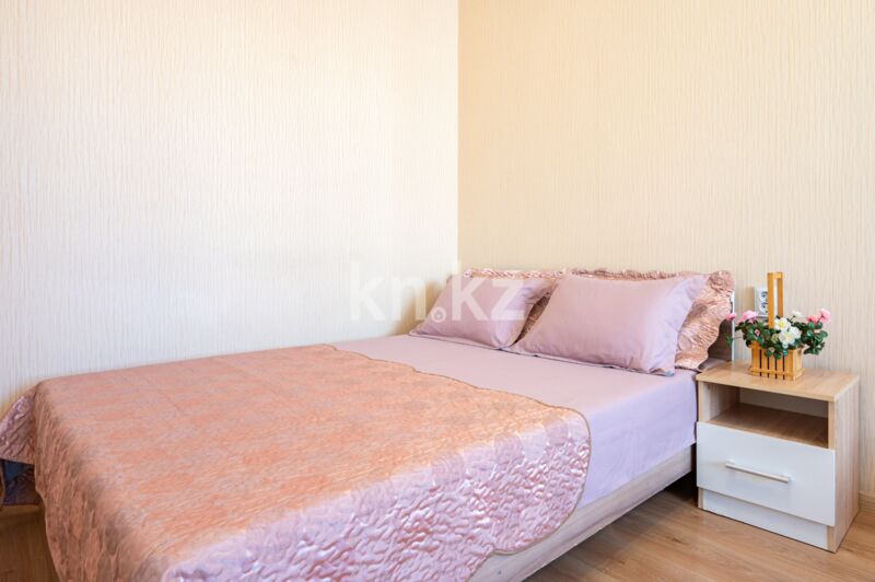 Аренда 1-комнатной квартиры посуточно, 47 м² - Аренда квартир посуточно в Бостандыкском р-не Алматы фото 8 из 19