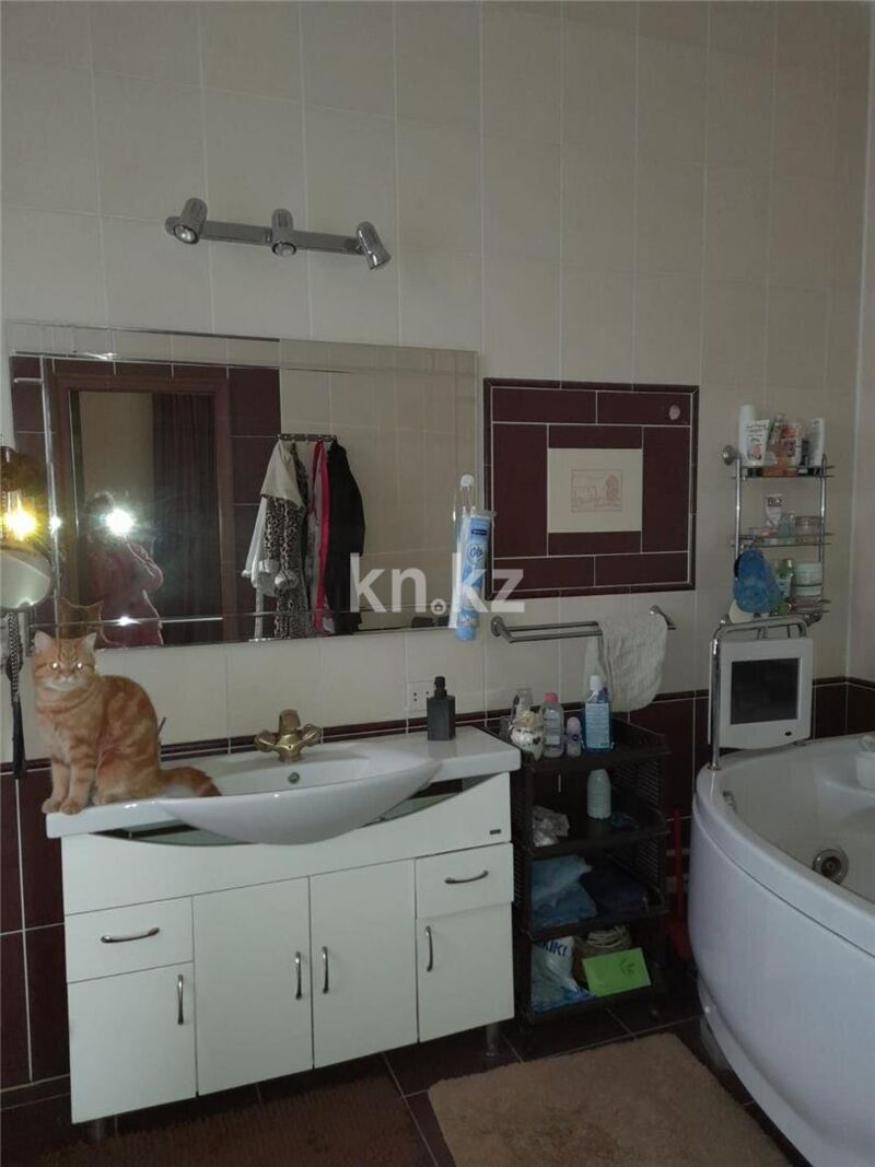 Продажа 10-комнатного дома, 560 м² - Продажа недвижимости в Темиртау - страница 2 фото 21 из 25