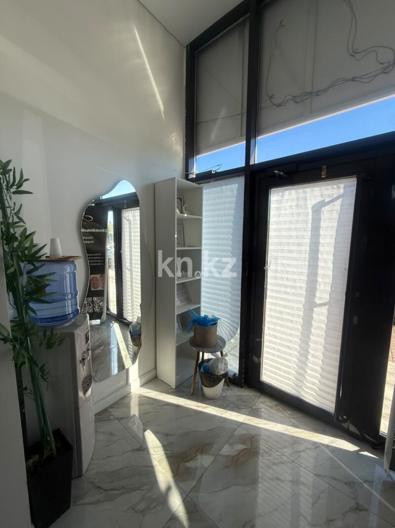 Продажа помещения, 80.8 м² - Продажа недвижимости в Караганде - страница 5 фото 2 из 10