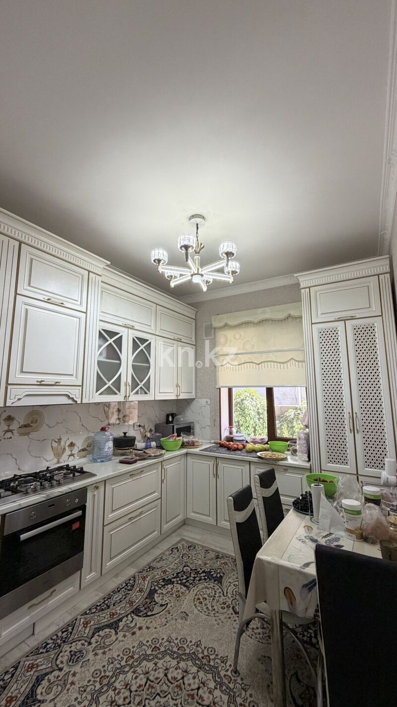 Продажа 6-комнатного дома, 300 м² - Недвижимость в Шымкенте - страница 3 фото 17 из 26