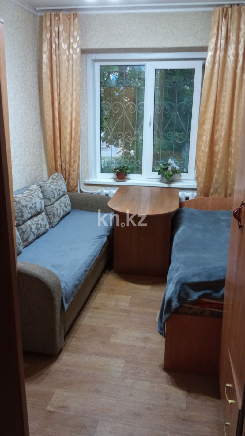 Продажа 3-комнатной квартиры, 50 м² - Продажа жилой и коммерческой недвижимости в Усть-Каменогорске фото 5 из 11