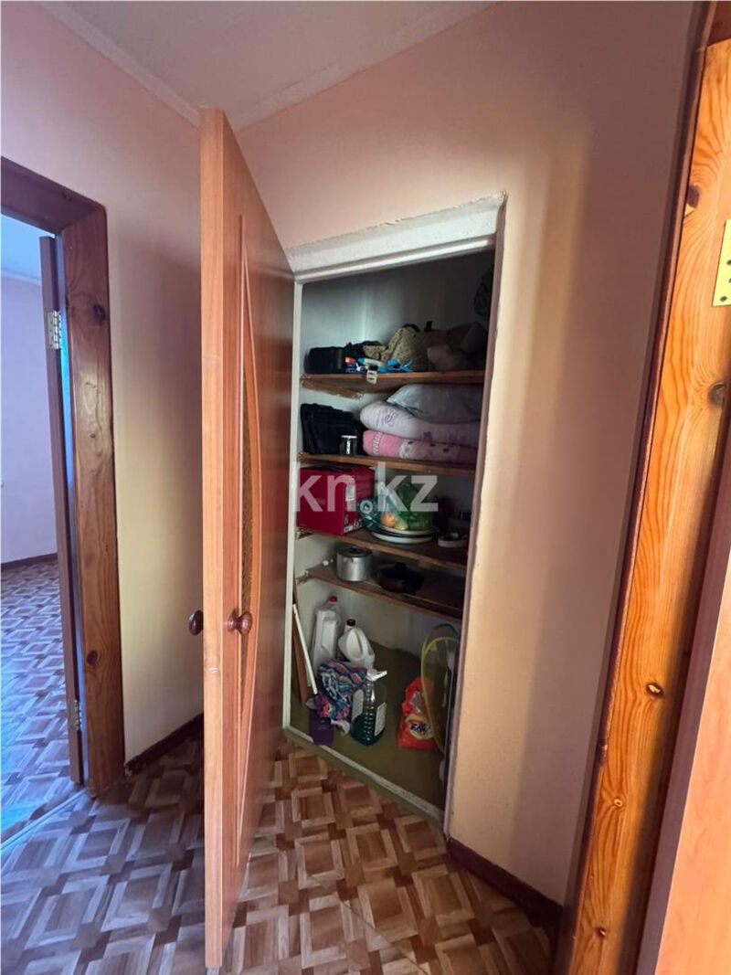 Продажа 4-комнатной квартиры, 92 м² - Продажа четырехкомнатных квартир в панельном доме в Караганде - страница 6 фото 9 из 16